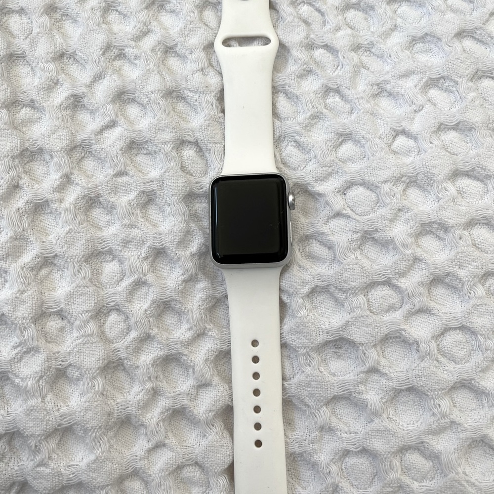 Apple Watch Series 3 (GPS+Cellular)
